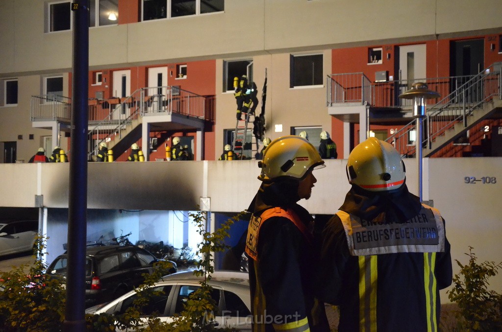 Feuer Koeln Porz Wahn Am Bahnhof P083.JPG - Miklos Laubert